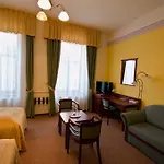Grandhotel Garni 4*