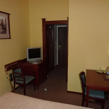 Hotel Grandhotel Garni 4*