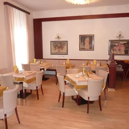Hotel Grandhotel Havel 4*