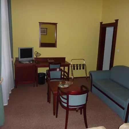 Отель Grandhotel Garni 4*