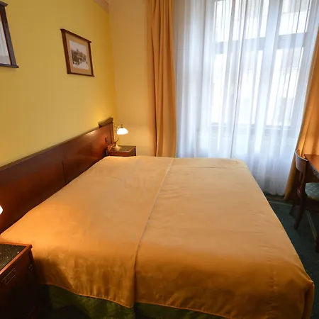 Hotell Grandhotel Garni 4*