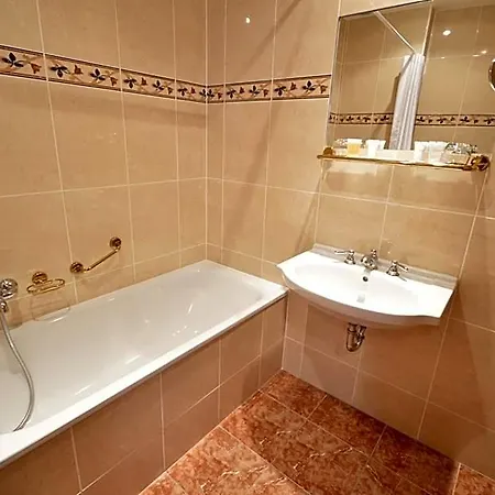 Grandhotel Garni 4*