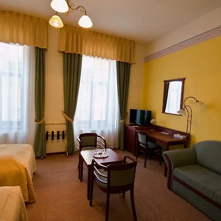 Grandhotel Garni 4*