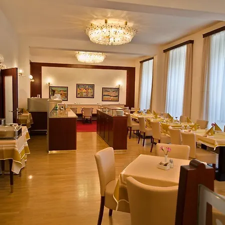 호텔 Grandhotel Garni 이흘라바