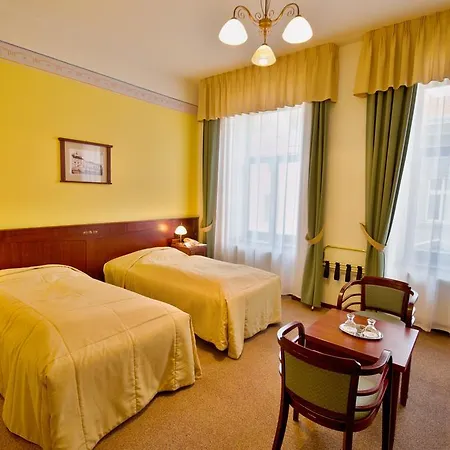 Grandhotel Garni 호텔