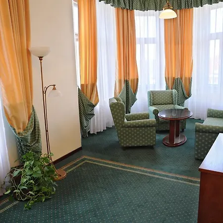 Hotel Grandhotel Garni 4*