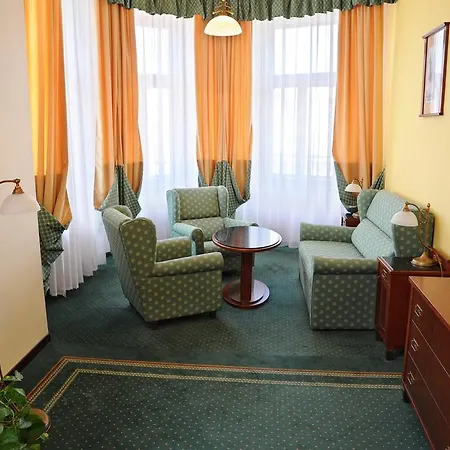 Grandhotel Garni 4*