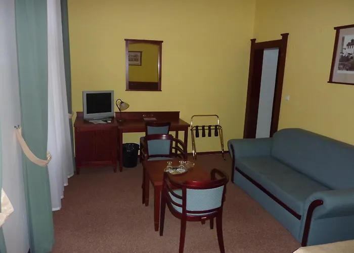 Otel Grandhotel Garni 4*