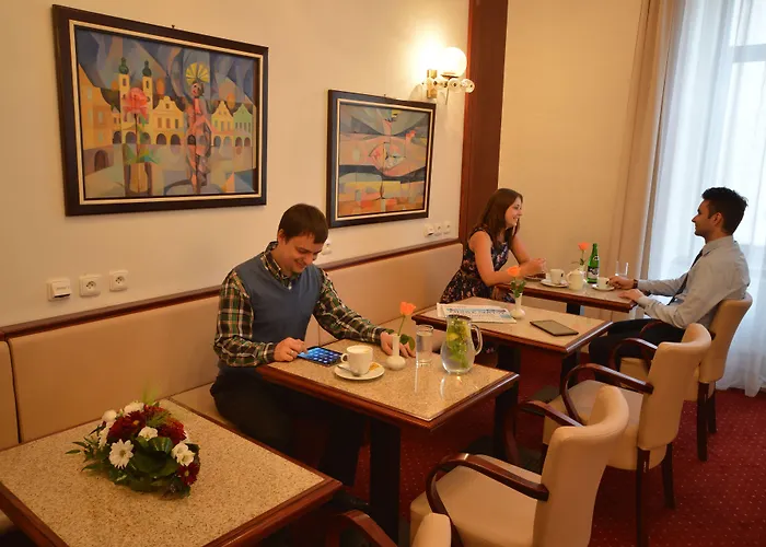 Hotel Grandhotel Garni 4*