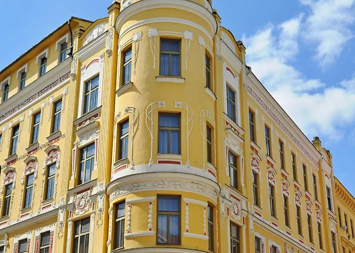 فندق Grandhotel Garni جيهلافا